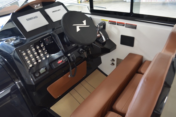 37ft NX Boats Yacht For Sale