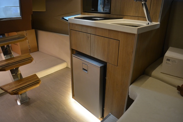 37ft NX Boats Yacht For Sale