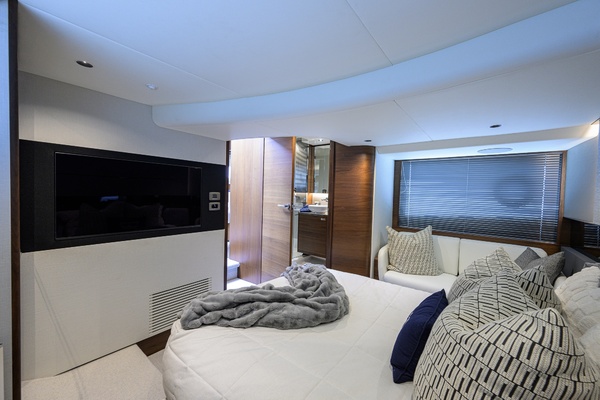 Princess 50 - Crown - Stateroom