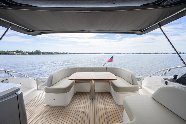 Princess 50 - Crown - Cockpit
