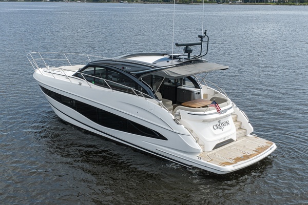 Princess 50 Crown Profile