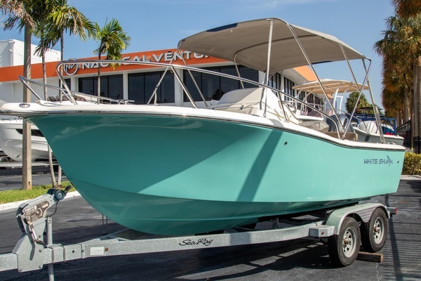 20-ft-White Shark-2023-210CC- Fort Lauderdale Florida United States  yacht for sale