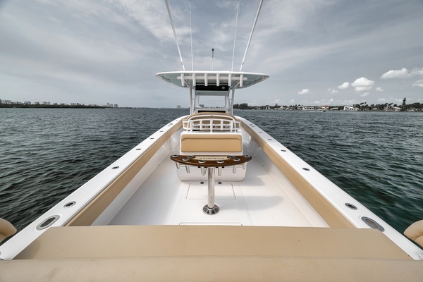 Lifestyle  41ft Bahama Yacht For Sale