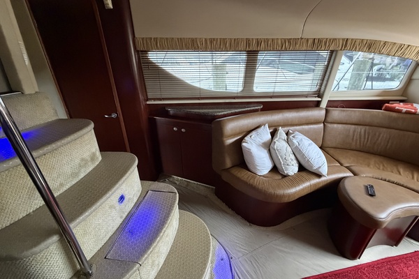 39ft Sea Ray Yacht For Sale