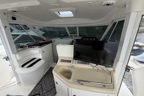 39ft Sea Ray Yacht For Sale