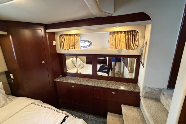 39ft Sea Ray Yacht For Sale