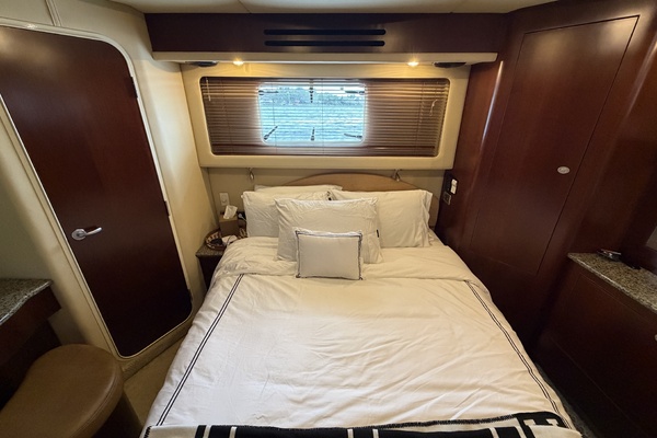 39ft Sea Ray Yacht For Sale