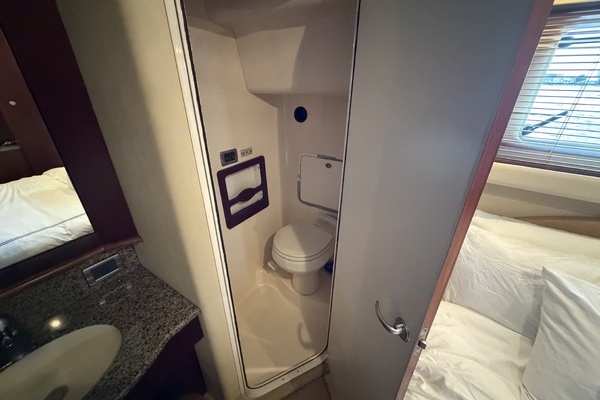 2005 Sea Ray 39