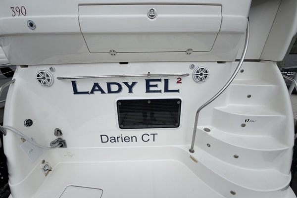 2005 Sea Ray 39