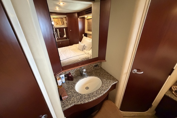 39ft Sea Ray Yacht For Sale
