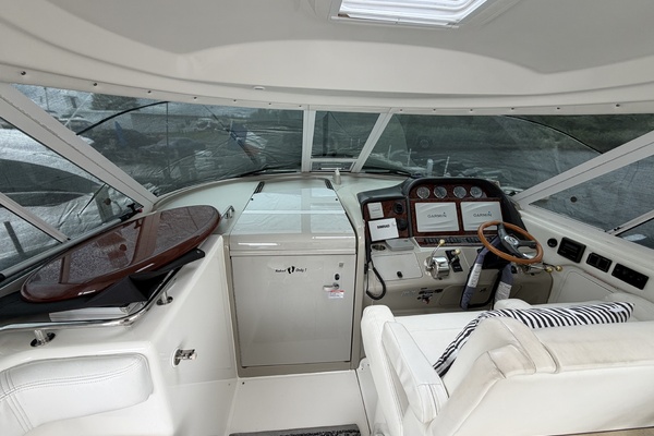 39ft Sea Ray Yacht For Sale