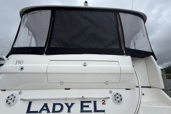 39ft Sea Ray Yacht For Sale