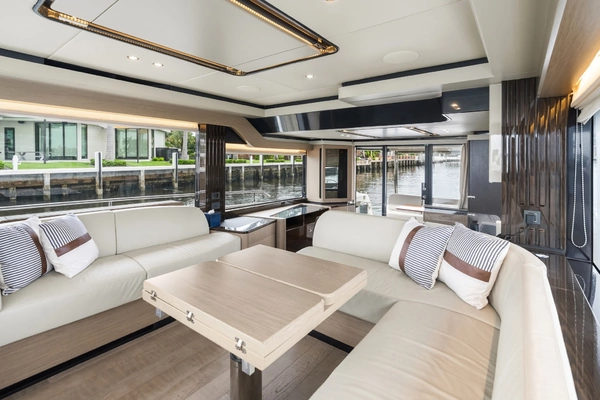 Absolute Navetta 52 Yacht For Sale