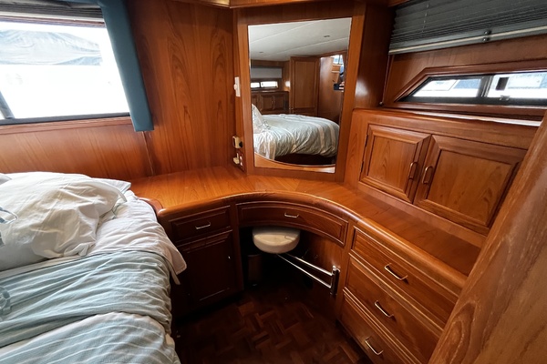 44ft Ocean Alexander Yacht For Sale