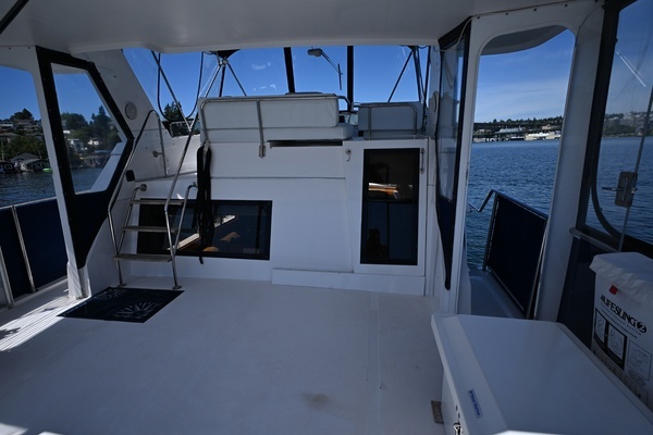 1997 Ocean Alexander 44