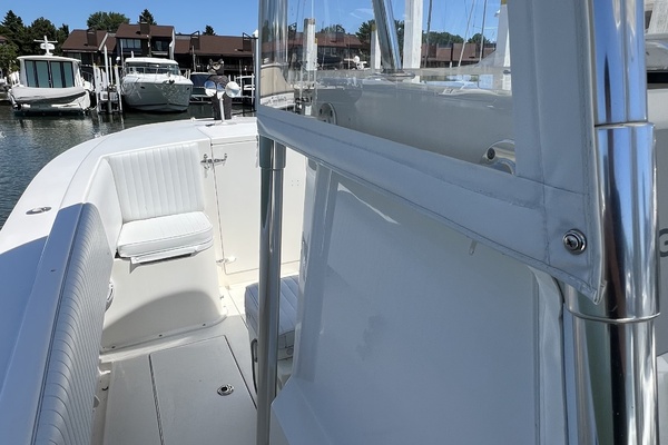 SHAREHOLDER 31ft Contender Yacht For Sale