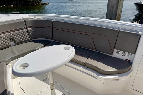 34ft Intrepid Yacht For Sale