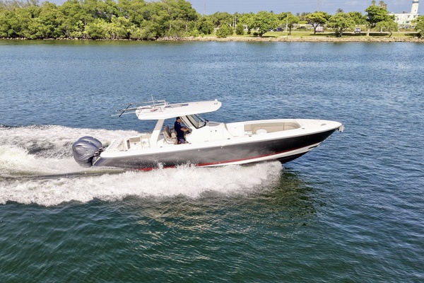 34ft Intrepid Yacht For Sale