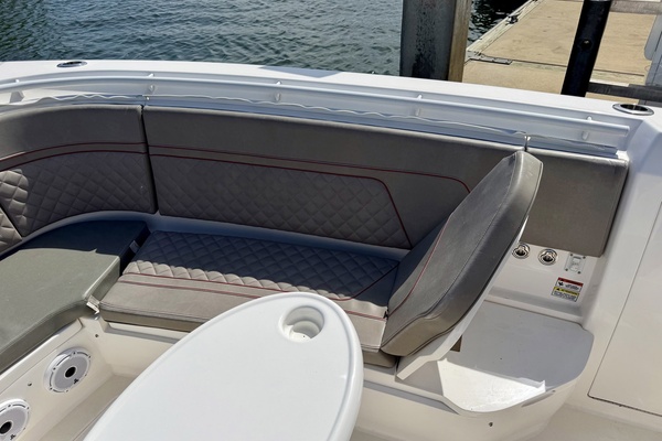 34ft Intrepid Yacht For Sale