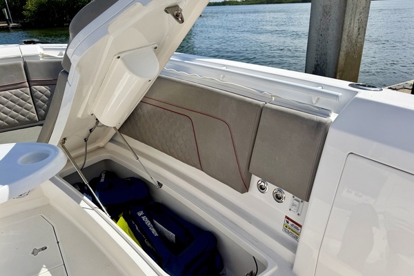 34ft Intrepid Yacht For Sale