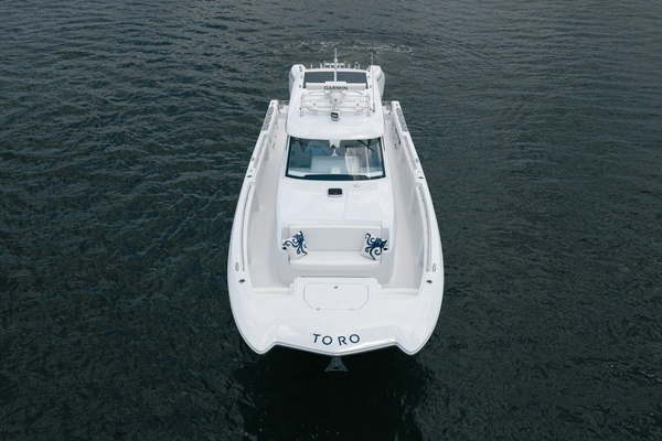TORO 40ft Powercat Yacht For Sale
