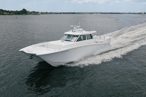 TORO 40ft Powercat Yacht For Sale