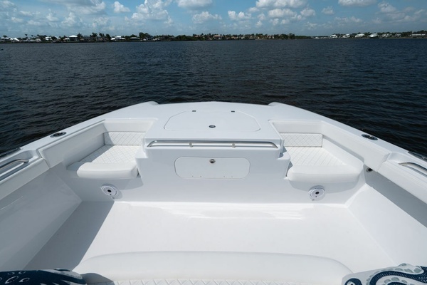 TORO 40ft Powercat Yacht For Sale