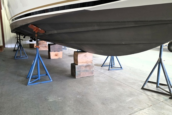 Starboard Bottom View  Bow