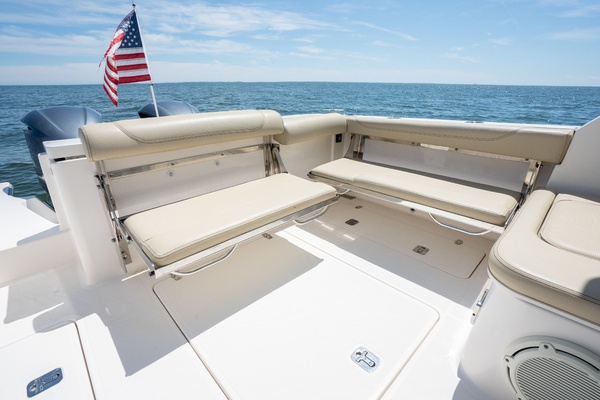 All Square  32ft Pursuit Yacht For Sale