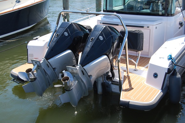 37ft Axopar Yacht For Sale