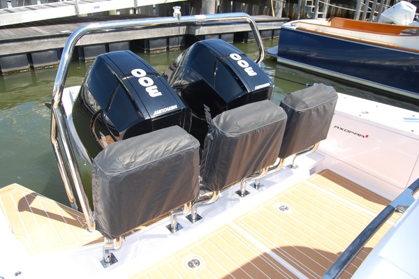 37ft Axopar Yacht For Sale
