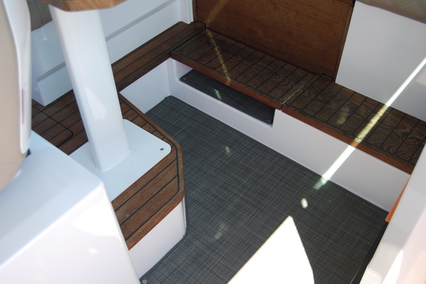 37ft Axopar Yacht For Sale