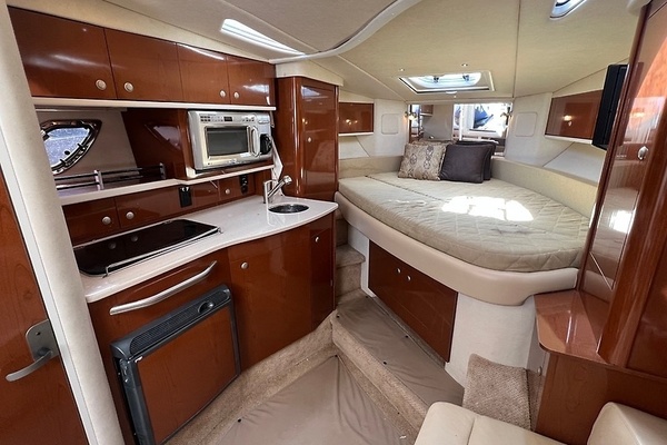 Orca 31ft Sea Ray Yacht For Sale