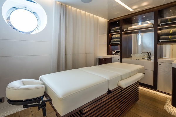Lower Deck Massage Room 