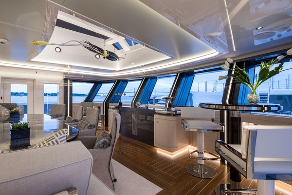 Owner's Deck Observation Lounge Looking Forward To Port