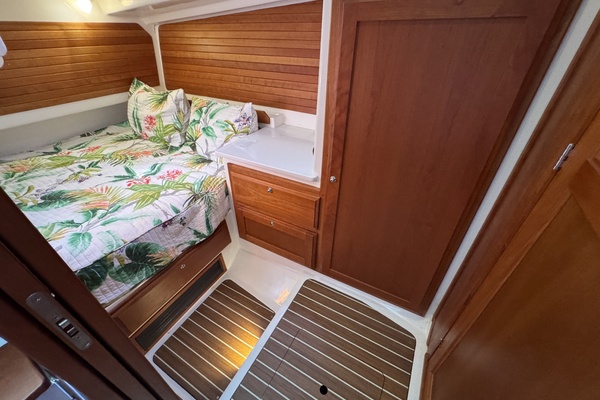 Sea Fantasy 41ft Back Cove Yacht For Sale