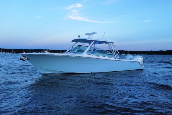 Im In 33ft Cobia Yacht For Sale