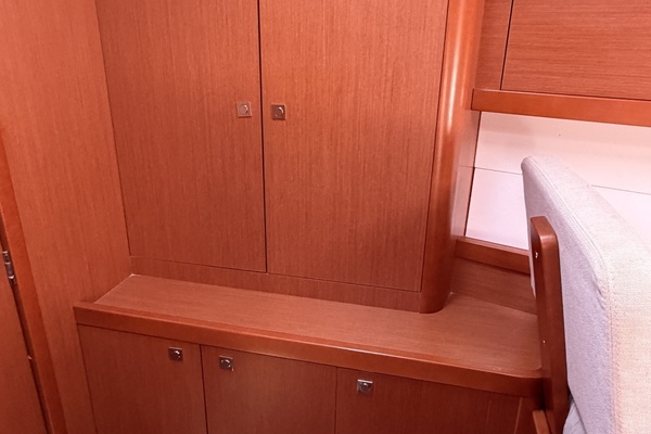 Breeze 41ft Beneteau Yacht For Sale