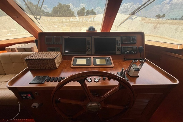 2006 Marlow 53