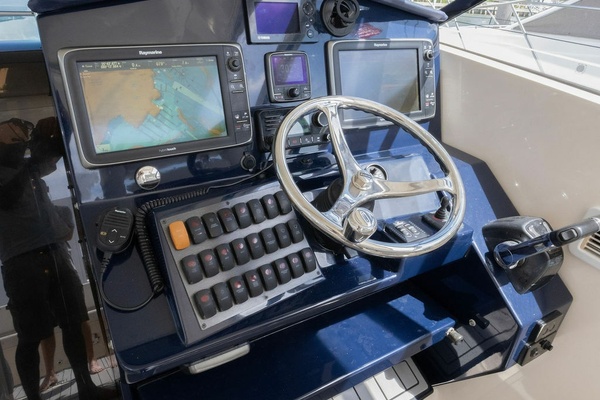 BC Club 41ft Pursuit Yacht For Sale