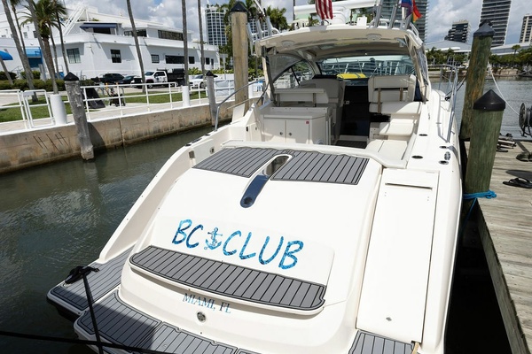 BC Club 41ft Pursuit Yacht For Sale
