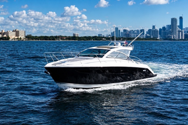 BC Club 41ft Pursuit Yacht For Sale