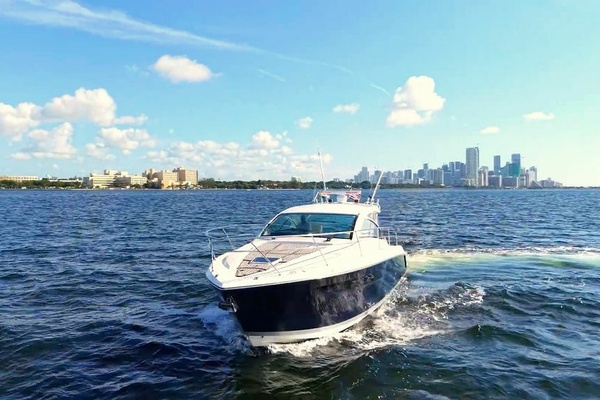 BC Club 41ft Pursuit Yacht For Sale