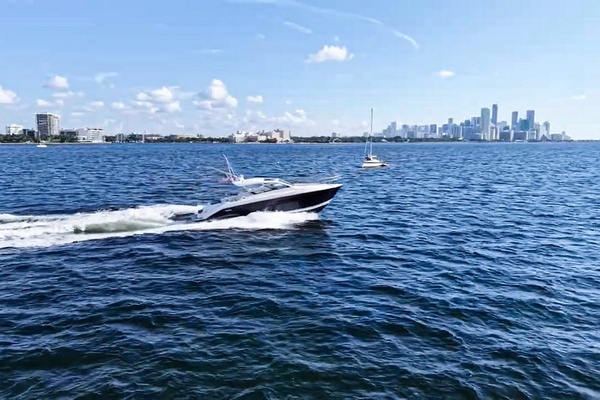 BC Club 41ft Pursuit Yacht For Sale