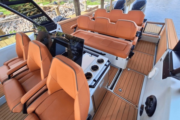 32ft Saxdor Yacht For Sale