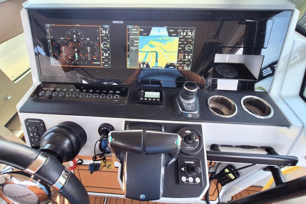 32ft Saxdor Yacht For Sale
