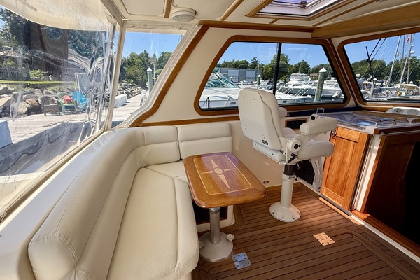 Talivia III 38ft Sabre Yacht For Sale