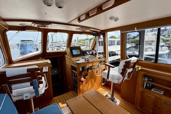 34ft Legacy Yacht For Sale
