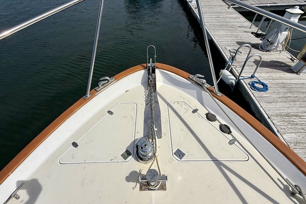34ft Legacy Yacht For Sale