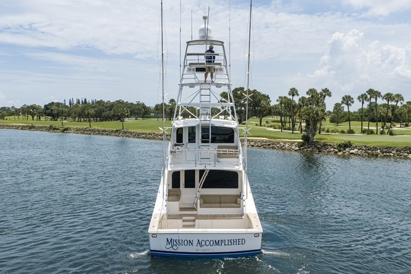 2006 Viking 68